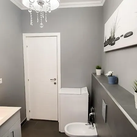 Luxury Down Town Апартаменты *