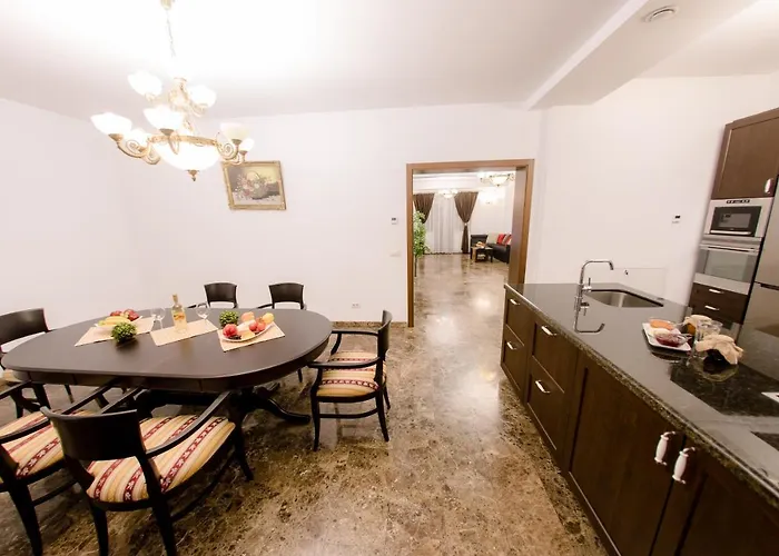 Luxury Down Town Bukarest