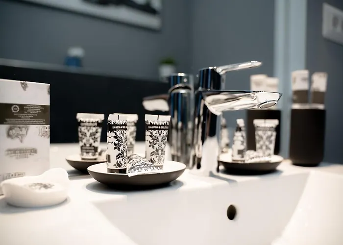 Luxury Down Town * Bucureşti